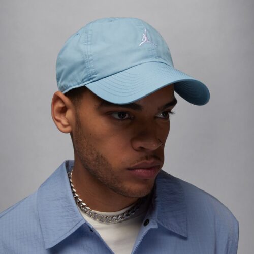 Бейсболка Jordan J Club Cap Us Cb Jumpman FD5185-436