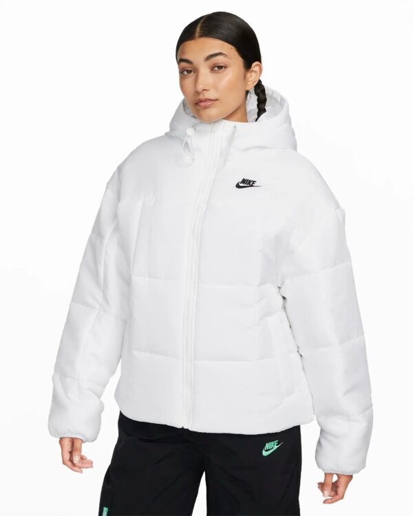 Куртка Nike Clsc Puffer FB7672-100