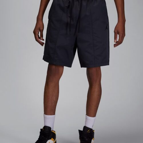 Шорти Nike Essentials Woven FN4549-010