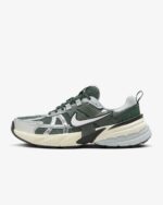 Кросівки Nike V2k Run HJ4497-300